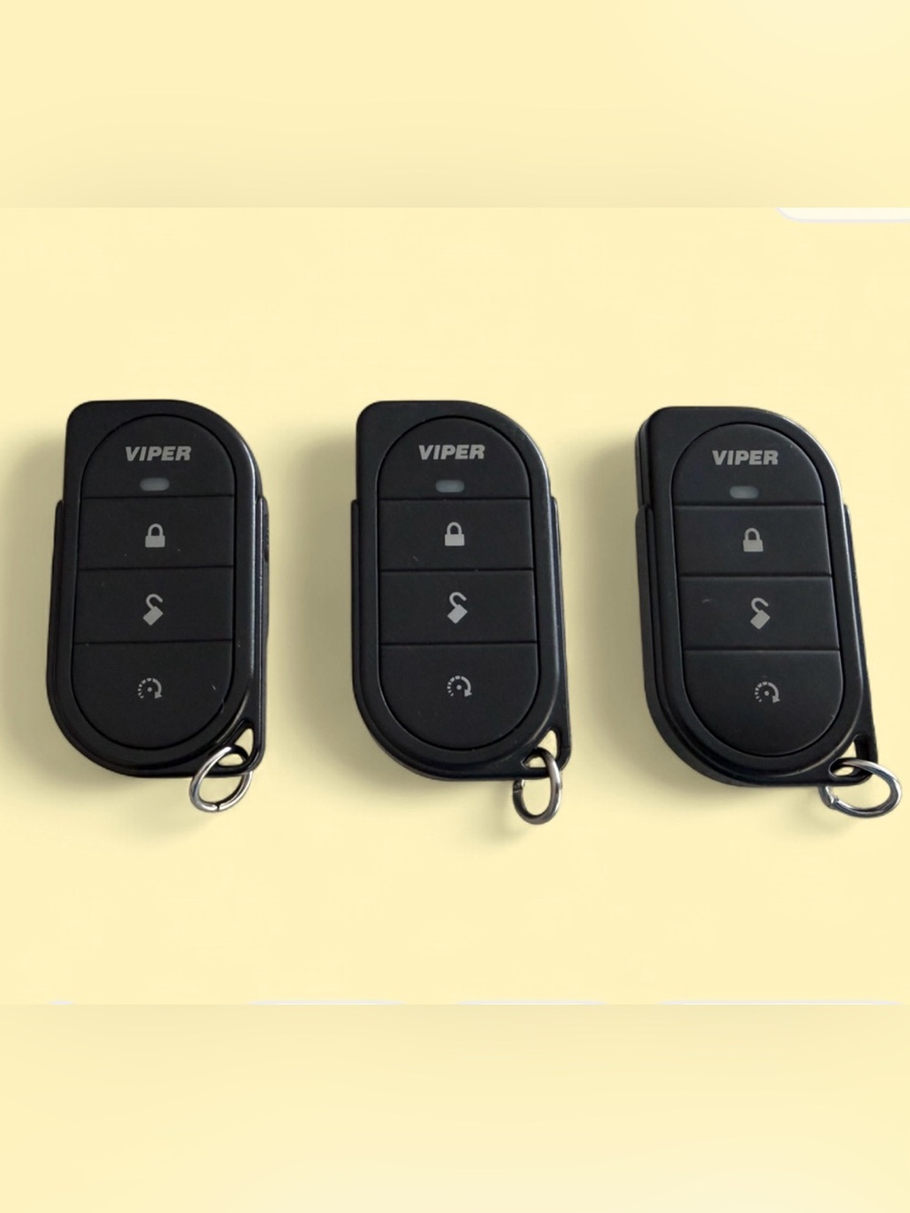 Viper 7146V 1-Way 4-Buttons Remote Control Key Fob 1/4 Mile Range.